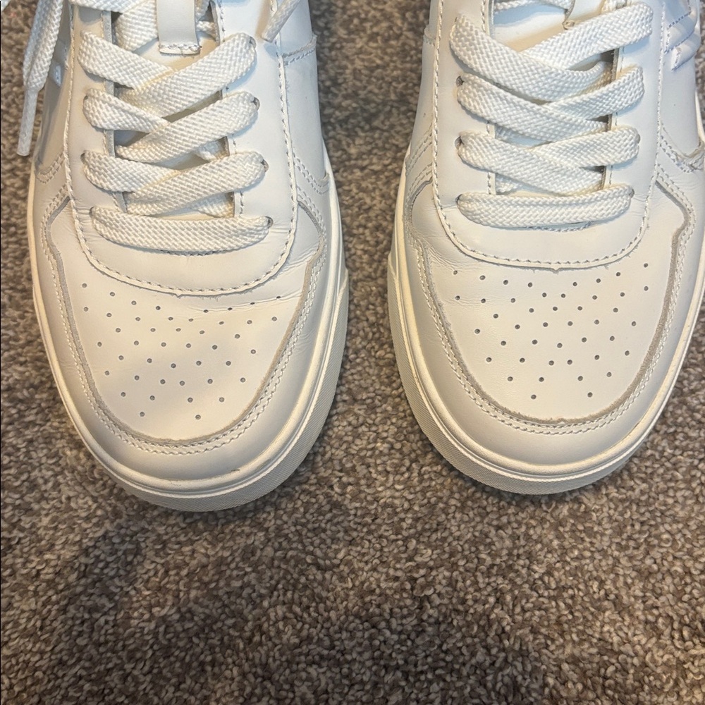 Vionic Kimmie Court Leather Sneakers - Picture 10 of 10